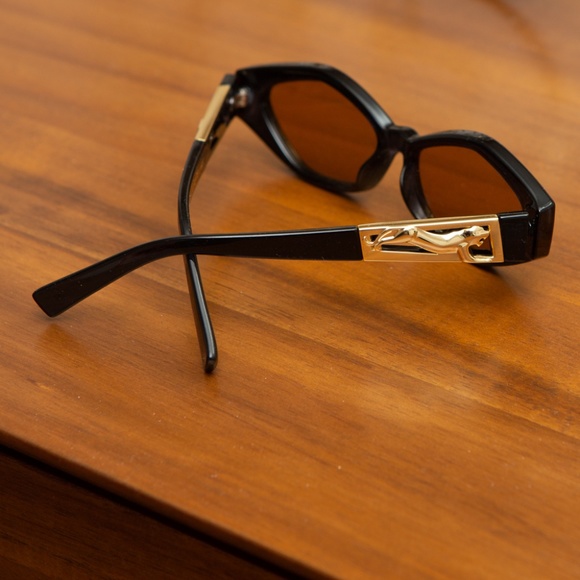 LE SPECS LUXE Petit Panthere sunglasses - Picture 2 of 3